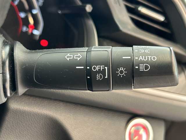 ホンダ シビック ハッチバック ホンダセンシング 岐阜県 2019(令1)年 4.8万km クリスタルブラックパール 純正ナビ7インチ/プッシュスタート/社外ターボタイマー/社外フロントスポイラー/社外リヤトランクスポイラー/フォグ/サイドバイザー/スタッドレスタイヤ積み込み/カーボンミラーカバー/ETC/社外アルミホイール/レーンキープアシスト/純正マット/クルーズコントロール/スマートキー/取扱説明書/LEDヘッドライト/オートライト/衝突軽減システム