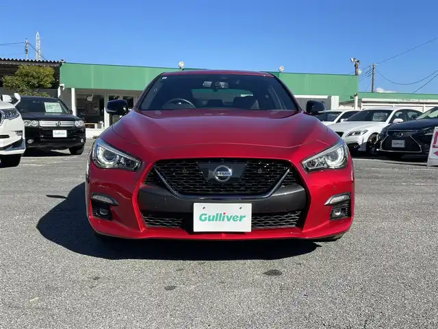 日産 スカイライン 400R 千葉県 2019(令1)年 1.9万km カーマインレッド 黒レザーシート/BOSEサウンドシステム/全方位運転支援システム/・インテリジェントFCW/・インテリジェントエマージェンシーブレーキ/・ハイビームアシスト/アクティブAFS/・インテリジェントペダル/・インテリジェントクルーズコントロール/・インテリジェントBSI/BSW/・インテリジェントLI/LDW/・インテリジェントBUI/・インテリジェントアラウンドビューモニター/純正メーカーオプションナビ/・CD/DVD/MSV/Bluetooth/フルセグ/全席パワーシート/シートヒーター/インテリジェントキー/前後コーナーセンサー/純正19インチアルミホイール/純正LEDヘッドライト/フォグランプ/パドルシフト/社外前後ドライブレコーダー【ZDR026】/ビルトインETC2.0/ドアバイザー/サイド＆カーテンエアバッグ/新車時保証書＆取扱説明書