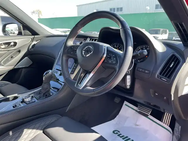 日産 スカイライン 400R 千葉県 2019(令1)年 1.9万km カーマインレッド 黒レザーシート/BOSEサウンドシステム/全方位運転支援システム/・インテリジェントFCW/・インテリジェントエマージェンシーブレーキ/・ハイビームアシスト/アクティブAFS/・インテリジェントペダル/・インテリジェントクルーズコントロール/・インテリジェントBSI/BSW/・インテリジェントLI/LDW/・インテリジェントBUI/・インテリジェントアラウンドビューモニター/純正メーカーオプションナビ/・CD/DVD/MSV/Bluetooth/フルセグ/全席パワーシート/シートヒーター/インテリジェントキー/前後コーナーセンサー/純正19インチアルミホイール/純正LEDヘッドライト/フォグランプ/パドルシフト/社外前後ドライブレコーダー【ZDR026】/ビルトインETC2.0/ドアバイザー/サイド＆カーテンエアバッグ/新車時保証書＆取扱説明書