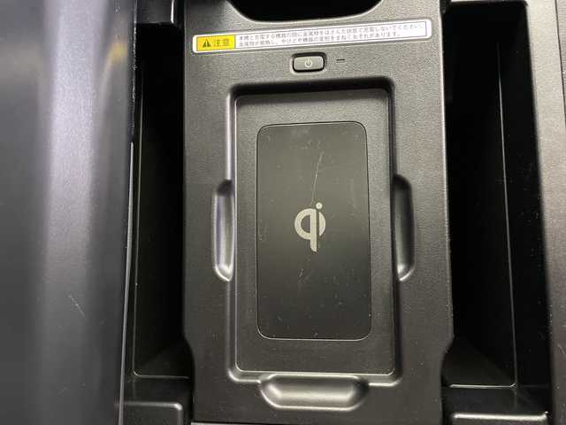 トヨタ アルファード S Cパッケージ 鹿児島県 2020(令2)年 5.6万km ブラック 純正10.5インチメーカーナビ/【AM/FM/CD/DVD/Bluetooth/フルセグTV】/JBLサウンドシステム/純正フリップダウンモニター/ツインムーンルーフ/ドライブレコーダー/パノラミックビューモニター/デジタルインナーミラー/ビルトインETC2.0/トヨタセーフティセンス/・プリクラッシュセーフティ/・レーントレーシングアシスト/・レーダークルーズコントロール/・オートマチックハイビーム/・ロードサインアシスト/・リアクロストラフィックアラート/・ブラインドスポットモニター/・インテリジェントクリアランスソナー/・インテリジェントパーキングアシスト/・先行車発進お知らせ機能/両側パワースライドドア/パワーバックドア/電格ウィンカーミラー/オートブレーキホールド/ドアバイザー/ステアリングヒーター/D/N席2列目シート/ヒーター・エアシート/D/N席列目シート/パワーシート/レザーシート/フロアマット/純正18インチAW/オートライト