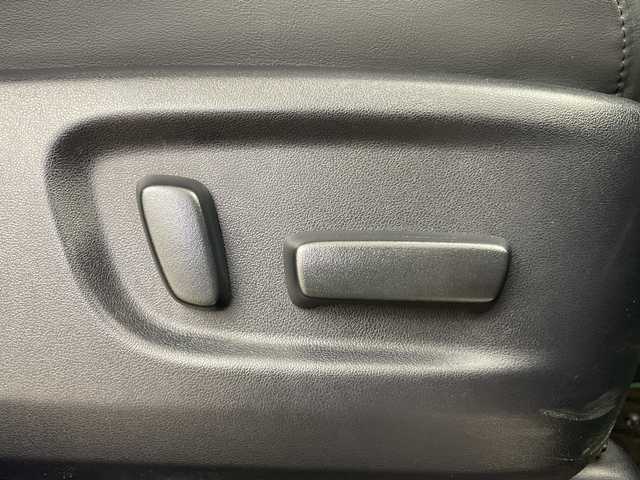 トヨタ アルファード S Cパッケージ 鹿児島県 2020(令2)年 5.6万km ブラック 純正10.5インチメーカーナビ/【AM/FM/CD/DVD/Bluetooth/フルセグTV】/JBLサウンドシステム/純正フリップダウンモニター/ツインムーンルーフ/ドライブレコーダー/パノラミックビューモニター/デジタルインナーミラー/ビルトインETC2.0/トヨタセーフティセンス/・プリクラッシュセーフティ/・レーントレーシングアシスト/・レーダークルーズコントロール/・オートマチックハイビーム/・ロードサインアシスト/・リアクロストラフィックアラート/・ブラインドスポットモニター/・インテリジェントクリアランスソナー/・インテリジェントパーキングアシスト/・先行車発進お知らせ機能/両側パワースライドドア/パワーバックドア/電格ウィンカーミラー/オートブレーキホールド/ドアバイザー/ステアリングヒーター/D/N席2列目シート/ヒーター・エアシート/D/N席列目シート/パワーシート/レザーシート/フロアマット/純正18インチAW/オートライト