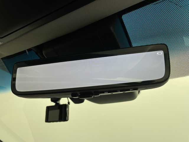 トヨタ アルファード S Cパッケージ 鹿児島県 2020(令2)年 5.6万km ブラック 純正10.5インチメーカーナビ/【AM/FM/CD/DVD/Bluetooth/フルセグTV】/JBLサウンドシステム/純正フリップダウンモニター/ツインムーンルーフ/ドライブレコーダー/パノラミックビューモニター/デジタルインナーミラー/ビルトインETC2.0/トヨタセーフティセンス/・プリクラッシュセーフティ/・レーントレーシングアシスト/・レーダークルーズコントロール/・オートマチックハイビーム/・ロードサインアシスト/・リアクロストラフィックアラート/・ブラインドスポットモニター/・インテリジェントクリアランスソナー/・インテリジェントパーキングアシスト/・先行車発進お知らせ機能/両側パワースライドドア/パワーバックドア/電格ウィンカーミラー/オートブレーキホールド/ドアバイザー/ステアリングヒーター/D/N席2列目シート/ヒーター・エアシート/D/N席列目シート/パワーシート/レザーシート/フロアマット/純正18インチAW/オートライト