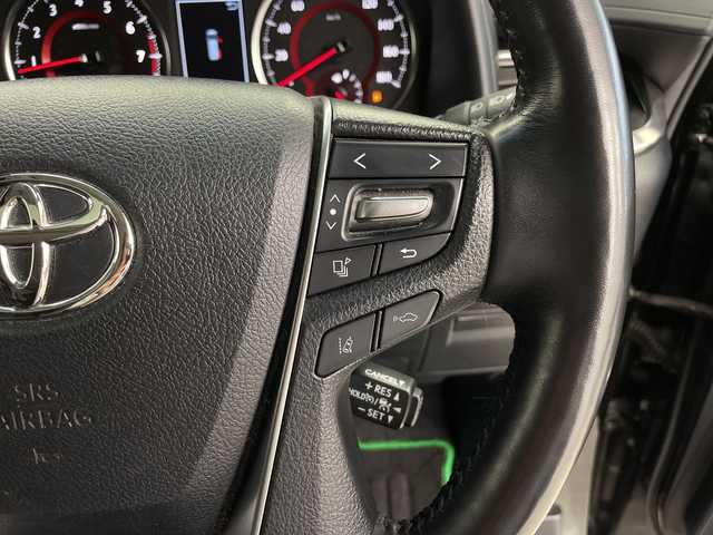 トヨタ アルファード S Cパッケージ 鹿児島県 2020(令2)年 5.6万km ブラック 純正10.5インチメーカーナビ/【AM/FM/CD/DVD/Bluetooth/フルセグTV】/JBLサウンドシステム/純正フリップダウンモニター/ツインムーンルーフ/ドライブレコーダー/パノラミックビューモニター/デジタルインナーミラー/ビルトインETC2.0/トヨタセーフティセンス/・プリクラッシュセーフティ/・レーントレーシングアシスト/・レーダークルーズコントロール/・オートマチックハイビーム/・ロードサインアシスト/・リアクロストラフィックアラート/・ブラインドスポットモニター/・インテリジェントクリアランスソナー/・インテリジェントパーキングアシスト/・先行車発進お知らせ機能/両側パワースライドドア/パワーバックドア/電格ウィンカーミラー/オートブレーキホールド/ドアバイザー/ステアリングヒーター/D/N席2列目シート/ヒーター・エアシート/D/N席列目シート/パワーシート/レザーシート/フロアマット/純正18インチAW/オートライト