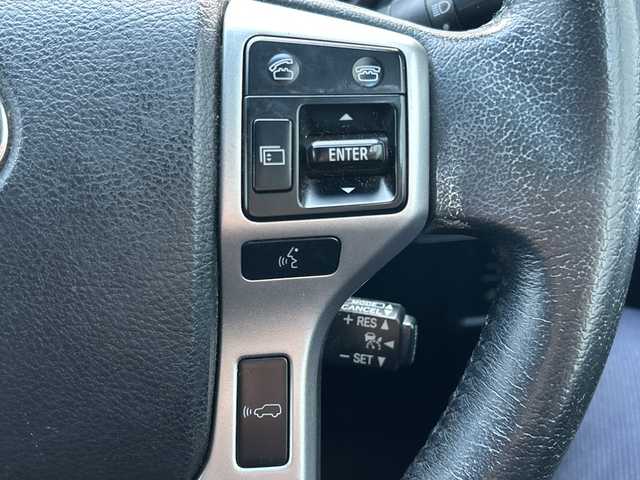 トヨタ ランドクルーザー プラド TZ－G 愛知県 2017(平29)年 13.1万km ブラック 純メーカーSDナビテレビ/フルセグテレビ/バックカメラ/サンルーフ/黒レザーシート/シートヒーター/ドライブレコーダー/ビルドインETC/純18インチAW/新車保証書/取説/スペアキー