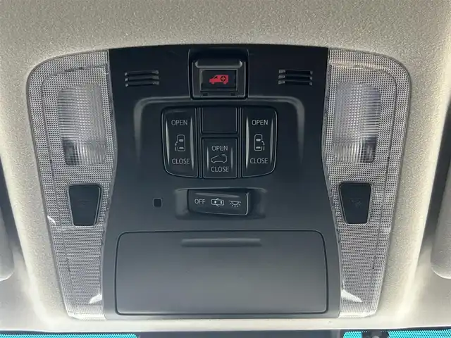 トヨタ ヴェルファイア ハイブリット Z 埼玉県 2019(平31)年 4.5万km ホワイトパールクリスタルシャイン 純正１０型ナビ　フルセグ　バックカメラ　Ｗサンルーフ　電子パーキング　オートブレーキホールド　両側パワースライドドア　レーダークルーズコントロール　純正フリップダウンモニター　ＷＡＣ　ビルドインＥＴＣ