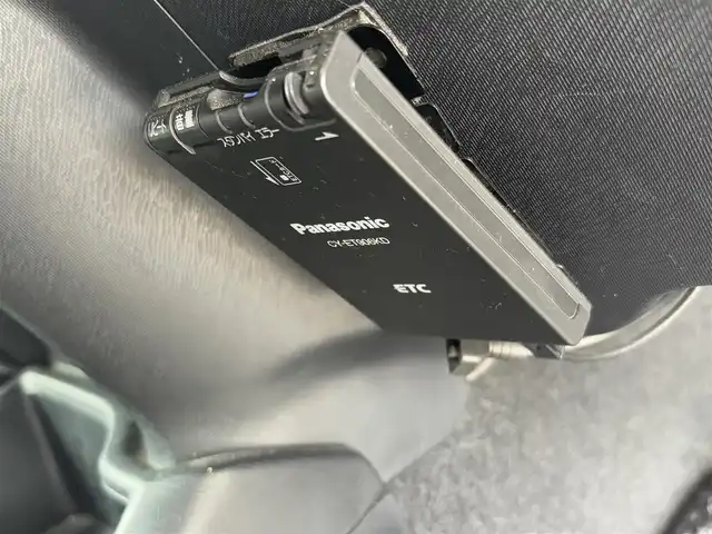 トヨタ アクア X－URBAN 徳島県 2016(平28)年 10.6万km ブラックマイカ 純正SDナビ　NSZT-Y64T/（AM/FM/DISC/TV/HDMI/BT）/バックカメラ/プッシュスタート/スマートキー/ETC/ドライブレコーダー/純正フロアマット/スペアキー