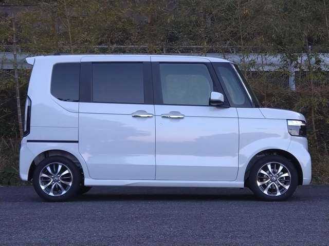 ホンダ Ｎ ＢＯＸ カスタム 大分県 2024(令6)年 0.1万km未満 プラチナホワイトパール 登録済み未使用車/パワースライドドア /ステアリングリモコン/電子パーキング