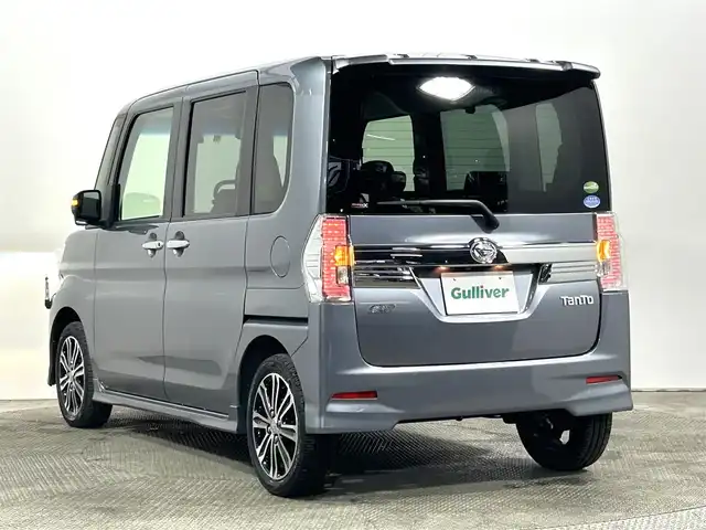 ダイハツ タント カスタム RS トップED SA 大阪府 2014(平26)年 1.6万km タングステングレーM 純正8incナビ(フルセグ/DVD再生/Bluetooth) バックカメラ ETC 両側パワースライドドア 衝突軽減 アイドリングストップ オートライト ハーフレザー ドラレコ スマートキー
