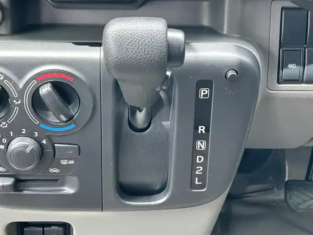 スズキ エブリイ PC 岩手県 2023(令5)年 0.8万km ノクターンブルーパール ワンオーナー/4WD/スズキセーフティーサポート/衝突被害軽減システム/レーンキープアシスト/後方コーナーセンサー/オートライト/ヘッドライトレベライザー/キーレス/スペアキー