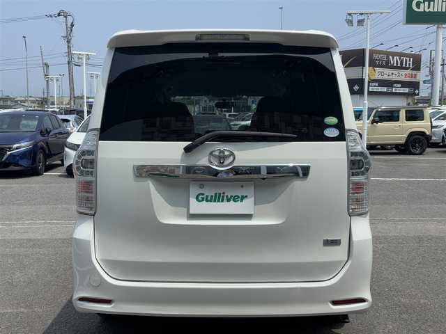 トヨタ ヴォクシー ZS 煌Ⅲ 徳島県 2013(平25)年 10.9万km ホワイトパールクリスタルシャイン 純正SDナビ/（Bluetooth/CD/DVD/フルセグ/SD）/バックカメラ/両側パワースライドドア/スマートキー/プッシュスタート/パドルシフト/電格ミラー/ウインカーミラー