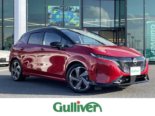 日産 オーラ G レザーエディション 島根県 2022(令4)年 2.3万km ガーネットレッド/スーパーブラック 2トーン 登録時走行距離23051km/保証書/取扱説明書/純正ディスプレイオーディオ/・ナビ/・フルセグTV/・Bluetooth接続/・AppleCarPlay/プロパイロット/・車速・車間制御機能/・ハンドル支援/・ルート減速支援/・制限速度支援/・レーダークルーズ/・ブラインドスポットモニター/アラウンドビューモニター/BOSEサウンド/デジタルインナーミラー/ビルトインETC2.0/レザーシート/置くだけ充電/スマートキー