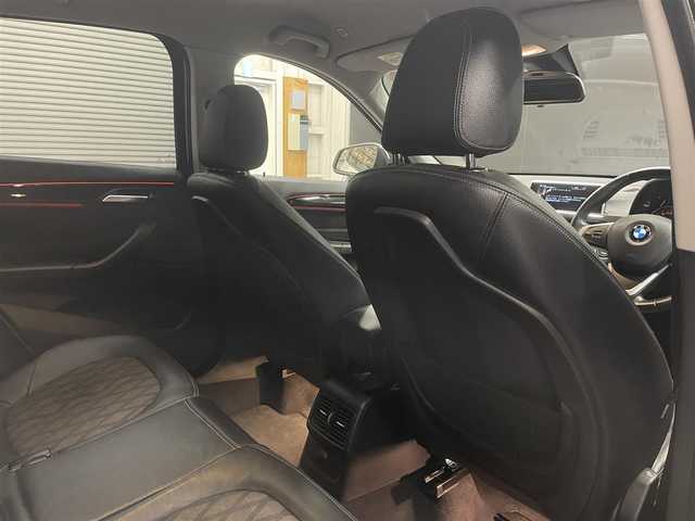 ＢＭＷ Ｘ１ xDrive 18d xライン 群馬県 2017(平29)年 2.5万km アルピンホワイトⅢ 黒ハーフレザー/電動リヤゲート/純正HDDナビ/レーンキープアシスト/ヒルディセントコントロール/バックカメラ/Bluetooth/ETC2.0/18インチAW/純正フロアマット/パークアシスト