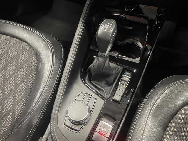 ＢＭＷ Ｘ１ xDrive 18d xライン 群馬県 2017(平29)年 2.5万km アルピンホワイトⅢ 黒ハーフレザー/電動リヤゲート/純正HDDナビ/レーンキープアシスト/ヒルディセントコントロール/バックカメラ/Bluetooth/ETC2.0/18インチAW/純正フロアマット/パークアシスト