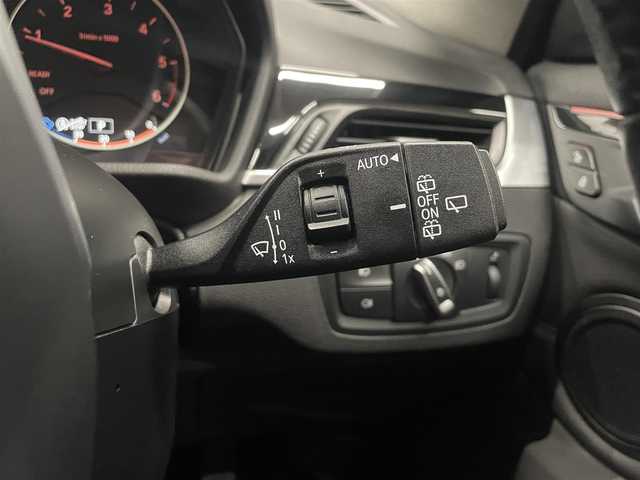 ＢＭＷ Ｘ１ xDrive 18d xライン 群馬県 2017(平29)年 2.5万km アルピンホワイトⅢ 黒ハーフレザー/電動リヤゲート/純正HDDナビ/レーンキープアシスト/ヒルディセントコントロール/バックカメラ/Bluetooth/ETC2.0/18インチAW/純正フロアマット/パークアシスト
