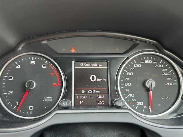 アウディ Ｑ５ 2．0 TFSI クワトロ 道東・釧路十勝 2014(平26)年 11万km 黒 4WD/純正HDDナビ（CD/Bluetooth/フルセグTV）/バックカメラ/ETC/ドライブレコーダー/クルーズコントロール/パーキングセンサー/レザーシート/シートヒーター/メモリ機能付パワーシート/パワーバックドア/LEDライト/純正13インチアルミホイール/スペアキー/説明書