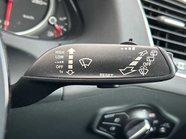 アウディ Ｑ５ 2．0 TFSI クワトロ 道東・釧路十勝 2014(平26)年 11万km 黒 4WD/純正HDDナビ（CD/Bluetooth/フルセグTV）/バックカメラ/ETC/ドライブレコーダー/クルーズコントロール/パーキングセンサー/レザーシート/シートヒーター/メモリ機能付パワーシート/パワーバックドア/LEDライト/純正13インチアルミホイール/スペアキー/説明書