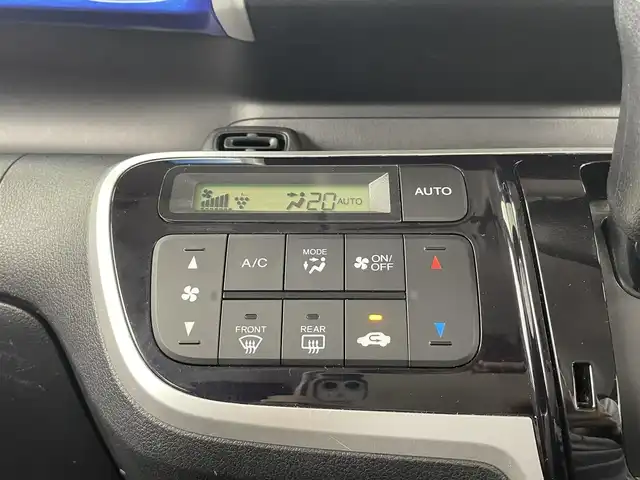 ホンダ Ｎ ＢＯＸ G Lパッケージ 大分県 2015(平27)年 3.4万km ブリリアントスポーティブルーメタリック2トーン 純正ナビ/CD/DVD/Bluetooth/両側パワースライドドア/スマートキー/社外ETC/後席サンシェード/エンジンスタートスイッチ/衝突被害軽減システム