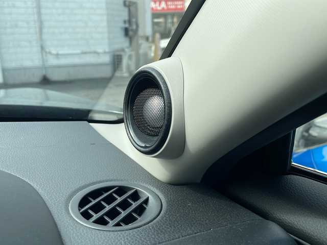 ホンダ ヴェゼル ハイブリッド e:HEV Z 神奈川県 2024(令6)年 1.7万km クリスタルブラックパール ワンオーナー/純正ナビ(USB/BT/ワンセグTV/スマホ連携)/全方位カメラ/レーダークルーズコントロール/パドルシフト/衝突被害軽減ブレーキ/レーンキープアシスト/クリアランスソナー/ブラインドスポットモニター/ハーフレザーシート/D/N席シートヒーター/ステアリングヒーター/ミラーヒーター/置くだけ充電/パワーバックドア/ダウンヒルアシスト/フロントワイパーデアイサー/ビルトインETC2.0/前後ドライブレコーダー/ISOFIX/スペアキー×1/保証書/取扱説明書