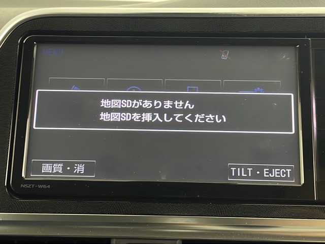 トヨタ シエンタ G 埼玉県 2015(平27)年 2.5万km シルバー 純正ナビ　NSZT-W64/（ラジオ・CD・DVD・フルセグ・Bluetooth）/バックカメラ/前方ドライブレコーダー/ビルトインETC/ステアリングリモコン/アイドリングストップ/先行車発進お知らせ機能/横滑り防止装置/盗難防止装置/レーンキープアシスト/横滑り防止装置/アイドリングストップ/社外フロアマット/純正ドアバイザー