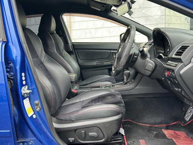 スバル ＷＲＸ Ｓ４ 2．0GT‐S アイサイト 神奈川県 2015(平27)年 7.6万km WRブルーパール 純正ナビ（CD/DVD/SD/USB/フルセグTV)/バックカメラ/前方ドライブレコーダー/ETC/レーダークルーズコントロール/パドルシフト/STIフルエアロ/STIアルミホイール/STIフロアマット/STIステアリング/アイサイト/車線逸脱機能/衝突軽減システム/ダウンヒルアシストコントロール/横滑り防止装置/電動パーキングブレーキ/ルームミラー型レーダー探知/ISOFIX/ステアリングスイッチ/オートライト/スペアキー×１/保証書/取扱説明書