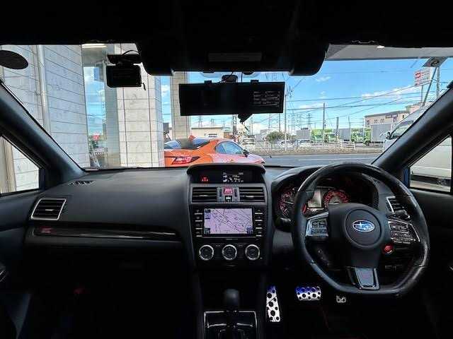 スバル ＷＲＸ Ｓ４ 2．0GT‐S アイサイト 埼玉県 2015(平27)年 7.6万km WRブルーパール 純正ナビ（CD/DVD/SD/USB/フルセグTV)/バックカメラ/前方ドライブレコーダー/ETC/レーダークルーズコントロール/パドルシフト/STIフルエアロ/STIアルミホイール/STIフロアマット/STIステアリング/アイサイト/車線逸脱機能/衝突軽減システム/ダウンヒルアシストコントロール/横滑り防止装置/電動パーキングブレーキ/ルームミラー型レーダー探知/ISOFIX/ステアリングスイッチ/オートライト/スペアキー×１/保証書/取扱説明書
