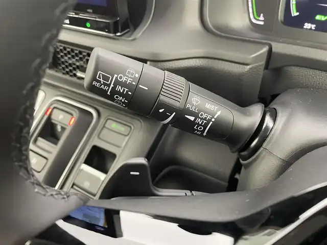 ホンダ ステップワゴン eHEV エアー EX 大分県 2025(令7)年 0.1千km プラチナホワイトパール 純正ナビ/FM/AM/フルセグＴＶ/applecarplay/androidauto/オットマン/フリップダウンモニター/バックカメラ/シートヒーター（D/N）/パワーバックドア/電子パーキング/オートホールド/ホンダセンシング/・衝突軽減ブレーキ/・先行発進お知らせ機能/・コーナーセンサー/・BSM/・後方支援/オートハイビーム/パドルシフト