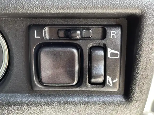 スズキ ジムニー XC 大阪府 2025(令7)年 0.1千km ミディアムグレー ターボ車 /４WD /シートヒーター /クルーズコントロール　/サイドミラーヒーター　/LEDヘッドライト　/純正アルミホイール/オーディオレス車