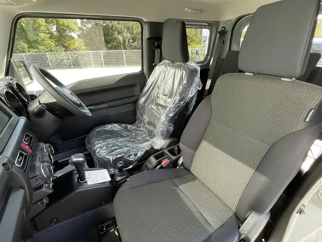 スズキ ジムニー XC 大阪府 2025(令7)年 0.1千km ミディアムグレー ターボ車 /４WD /シートヒーター /クルーズコントロール　/サイドミラーヒーター　/LEDヘッドライト　/純正アルミホイール/オーディオレス車