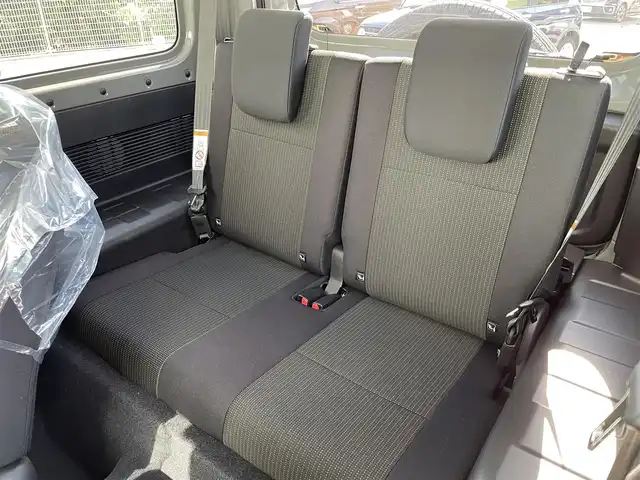 スズキ ジムニー XC 大阪府 2025(令7)年 0.1千km ミディアムグレー ターボ車 /４WD /シートヒーター /クルーズコントロール　/サイドミラーヒーター　/LEDヘッドライト　/純正アルミホイール/オーディオレス車