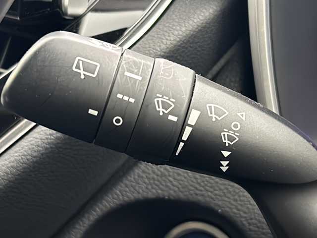 トヨタ カローラ クロス ハイブリッド Z 宮城県 2022(令4)年 5.2万km アティチュードブラックマイカ 純正ディスプレイオーディオナビ/・BT接続/AM/FM/純正18インチホイール/フルセグTV/トヨタセーフティセンス/・衝突被害軽減ブレーキ/・プリクラッシュセーフティ/・レーダークルーズコントロール/・ドライバー異常時対応システム/LEDヘッドライト/・フォグランプ/・レベライザー/・オートハイビーム/DN席シートヒーター/パワーシート/パワーバックドア/電動格納ミラー