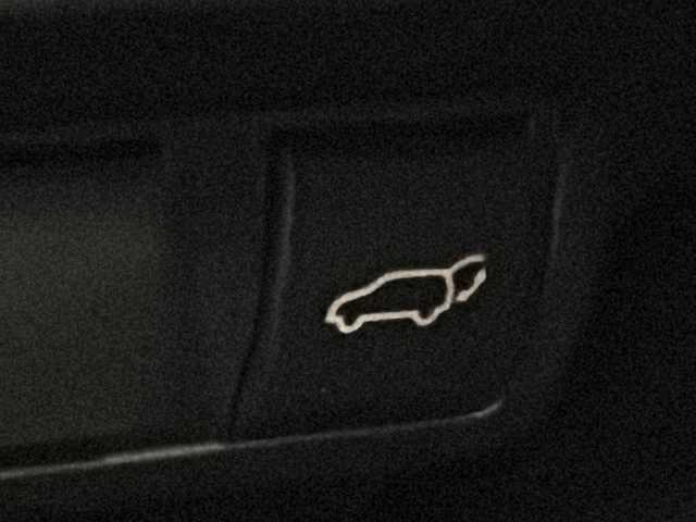 トヨタ カローラ クロス ハイブリッド Z 宮城県 2022(令4)年 5.2万km アティチュードブラックマイカ 純正ディスプレイオーディオナビ/・BT接続/AM/FM/純正18インチホイール/フルセグTV/トヨタセーフティセンス/・衝突被害軽減ブレーキ/・プリクラッシュセーフティ/・レーダークルーズコントロール/・ドライバー異常時対応システム/LEDヘッドライト/・フォグランプ/・レベライザー/・オートハイビーム/DN席シートヒーター/パワーシート/パワーバックドア/電動格納ミラー