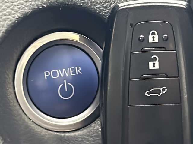 トヨタ カローラ クロス ハイブリッド Z 宮城県 2022(令4)年 5.2万km アティチュードブラックマイカ 純正ディスプレイオーディオナビ/・BT接続/AM/FM/純正18インチホイール/フルセグTV/トヨタセーフティセンス/・衝突被害軽減ブレーキ/・プリクラッシュセーフティ/・レーダークルーズコントロール/・ドライバー異常時対応システム/LEDヘッドライト/・フォグランプ/・レベライザー/・オートハイビーム/DN席シートヒーター/パワーシート/パワーバックドア/電動格納ミラー