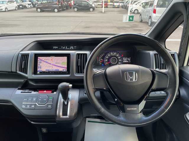 ホンダ ステップワゴン スパーダ Z 石川県 2011(平23)年 13.2万km パール ４WD/社外メモリーナビ/フルセグTV/バックカメラ/両側パワースライドドア/スマートキー/純正アルミホイール/電動ミラー/ETC