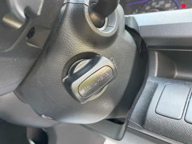 ホンダ ステップワゴン スパーダ Z 石川県 2011(平23)年 13.2万km パール ４WD/社外メモリーナビ/フルセグTV/バックカメラ/両側パワースライドドア/スマートキー/純正アルミホイール/電動ミラー/ETC