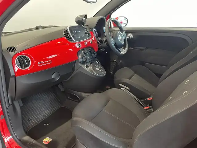 アバルト ５９５ 愛知県 2018(平30)年 2.2万km 赤 純正ディスプレイオーディオ　/Ｂｌｕｅｔｏｏｔｈ　/バックカメラ　/ＡｐｐｌｅＣａｒＰｌａｙ　/社外レーダー　/ドライブレコーダー　/ＥＴＣ　/フォグライト　/純正アルミホイール　/コーナーセンサー