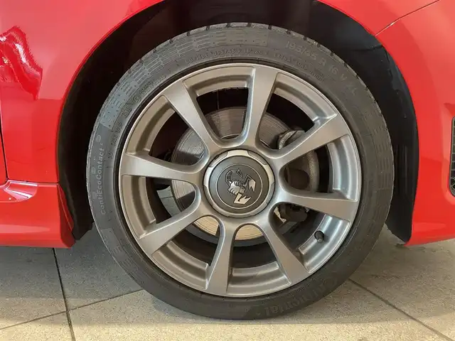 アバルト ５９５ 愛知県 2018(平30)年 2.2万km 赤 純正ディスプレイオーディオ　/Ｂｌｕｅｔｏｏｔｈ　/バックカメラ　/ＡｐｐｌｅＣａｒＰｌａｙ　/社外レーダー　/ドライブレコーダー　/ＥＴＣ　/フォグライト　/純正アルミホイール　/コーナーセンサー