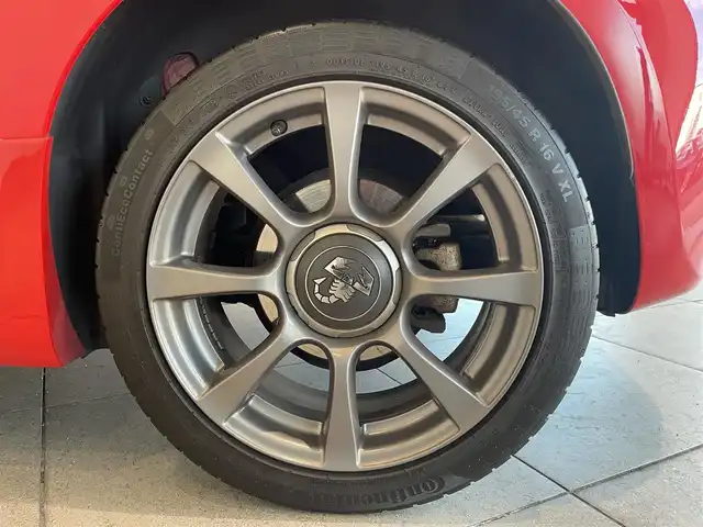 アバルト ５９５ 愛知県 2018(平30)年 2.2万km 赤 純正ディスプレイオーディオ　/Ｂｌｕｅｔｏｏｔｈ　/バックカメラ　/ＡｐｐｌｅＣａｒＰｌａｙ　/社外レーダー　/ドライブレコーダー　/ＥＴＣ　/フォグライト　/純正アルミホイール　/コーナーセンサー