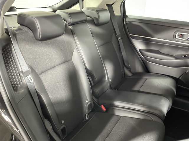 ホンダ ヴェゼル ハイブリッド e:HEV Z 広島県 2021(令3)年 5.5万km クリスタルブラックパール 純正９型ナビ/バックカメラ/シートヒーター/ブラインドスポットモニター/ＥＴＣ/レーダークルーズコントロール/フルセグ/ステアリングヒーター/オートマチックハイビーム/ワイヤレス充電/電動リアゲート/エアバッグ(運転席/助手席/サイド/カーテン)/純正18インチアルミホイール(225/50/R18)