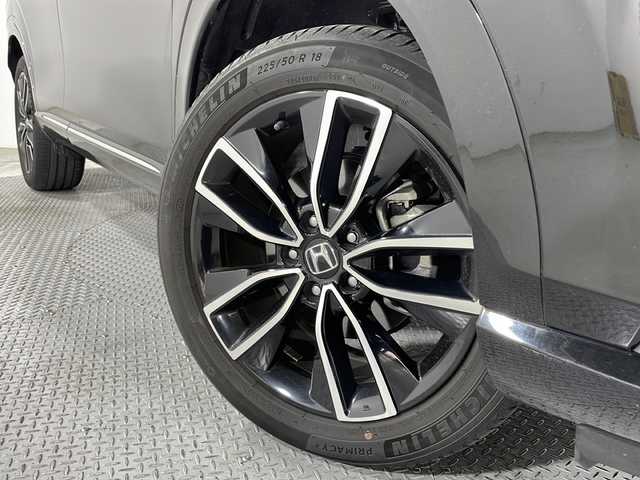 ホンダ ヴェゼル ハイブリッド e:HEV Z 広島県 2021(令3)年 5.5万km クリスタルブラックパール 純正９型ナビ/バックカメラ/シートヒーター/ブラインドスポットモニター/ＥＴＣ/レーダークルーズコントロール/フルセグ/ステアリングヒーター/オートマチックハイビーム/ワイヤレス充電/電動リアゲート/エアバッグ(運転席/助手席/サイド/カーテン)/純正18インチアルミホイール(225/50/R18)