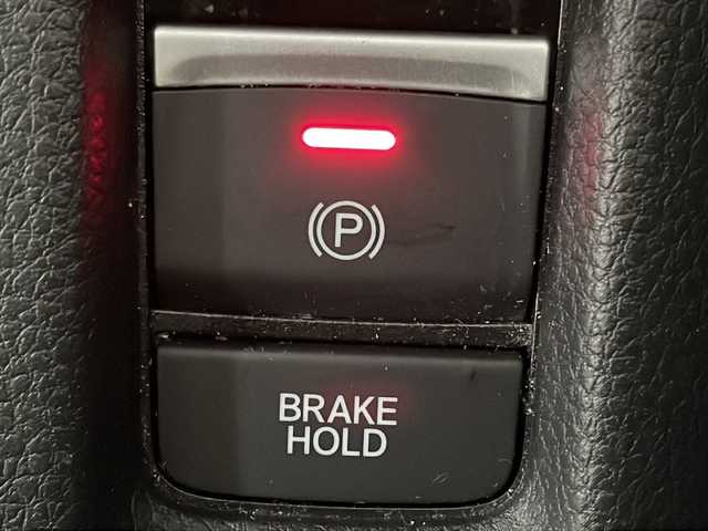 ホンダ ヴェゼル ハイブリッド e:HEV Z 広島県 2021(令3)年 5.5万km クリスタルブラックパール 純正９型ナビ/バックカメラ/シートヒーター/ブラインドスポットモニター/ＥＴＣ/レーダークルーズコントロール/フルセグ/ステアリングヒーター/オートマチックハイビーム/ワイヤレス充電/電動リアゲート/エアバッグ(運転席/助手席/サイド/カーテン)/純正18インチアルミホイール(225/50/R18)