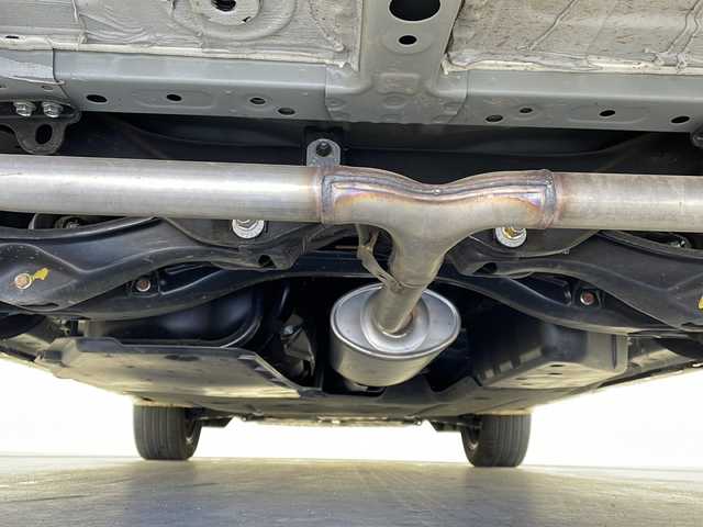 ホンダ ＺＲ－Ｖ ハイブリッド e:HEV Z 栃木県 2023(令5)年 2.5万km プラチナホワイトパール ワンオーナー/本革シート/BOSEプレミアムサウンドシステム/純正7インチワイドナビ/・フルセグTV/AM/FM/・Apple CarPlay/Android Auto/Bluetooth/USB/HDMI/ホンダセンシング/・衝突軽減ブレーキ/・誤発進抑制/・路外逸脱抑制/・パーキングセンサー/・渋滞追従機能付アダプティブクルーズコントロール/・車線維持支援/・アダプティブドライビングビーム/・ブラインドスポットモニタリング/・歩行者事故低減ステアリング/・先行者発進お知らせ/・標識認識/マルチビューカメラ/ビルトインETC2.0/ワイヤレス充電/電動リアゲート/純正前後ドライブレコーダー/ハーフレザーシート(合皮)/シートヒーター(D/N席)/パワーシート(D/N席)/ヒルディセントコントロール/LEDヘッドライト/フォグランプ/純正18インチアルミホイール/ドアバイザー/純正フロアマット/サイド+カーテンエアバッグ/スマートキー×2本/保証書、取扱説明書