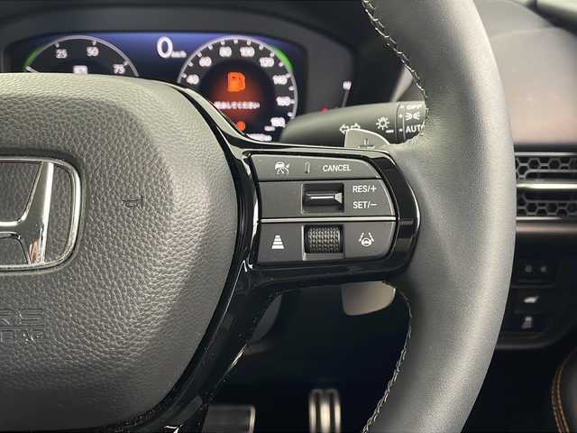 ホンダ ＺＲ－Ｖ ハイブリッド e:HEV Z 栃木県 2023(令5)年 2.5万km プラチナホワイトパール ワンオーナー/本革シート/BOSEプレミアムサウンドシステム/純正7インチワイドナビ/・フルセグTV/AM/FM/・Apple CarPlay/Android Auto/Bluetooth/USB/HDMI/ホンダセンシング/・衝突軽減ブレーキ/・誤発進抑制/・路外逸脱抑制/・パーキングセンサー/・渋滞追従機能付アダプティブクルーズコントロール/・車線維持支援/・アダプティブドライビングビーム/・ブラインドスポットモニタリング/・歩行者事故低減ステアリング/・先行者発進お知らせ/・標識認識/マルチビューカメラ/ビルトインETC2.0/ワイヤレス充電/電動リアゲート/純正前後ドライブレコーダー/ハーフレザーシート(合皮)/シートヒーター(D/N席)/パワーシート(D/N席)/ヒルディセントコントロール/LEDヘッドライト/フォグランプ/純正18インチアルミホイール/ドアバイザー/純正フロアマット/サイド+カーテンエアバッグ/スマートキー×2本/保証書、取扱説明書