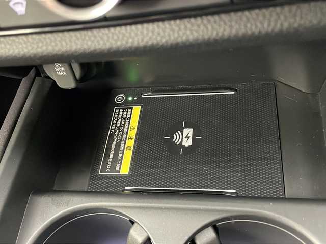 ホンダ ＺＲ－Ｖ ハイブリッド e:HEV Z 栃木県 2023(令5)年 2.5万km プラチナホワイトパール ワンオーナー/本革シート/BOSEプレミアムサウンドシステム/純正7インチワイドナビ/・フルセグTV/AM/FM/・Apple CarPlay/Android Auto/Bluetooth/USB/HDMI/ホンダセンシング/・衝突軽減ブレーキ/・誤発進抑制/・路外逸脱抑制/・パーキングセンサー/・渋滞追従機能付アダプティブクルーズコントロール/・車線維持支援/・アダプティブドライビングビーム/・ブラインドスポットモニタリング/・歩行者事故低減ステアリング/・先行者発進お知らせ/・標識認識/マルチビューカメラ/ビルトインETC2.0/ワイヤレス充電/電動リアゲート/純正前後ドライブレコーダー/ハーフレザーシート(合皮)/シートヒーター(D/N席)/パワーシート(D/N席)/ヒルディセントコントロール/LEDヘッドライト/フォグランプ/純正18インチアルミホイール/ドアバイザー/純正フロアマット/サイド+カーテンエアバッグ/スマートキー×2本/保証書、取扱説明書