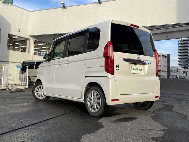 ホンダ Ｎ ＢＯＸ G 宮崎県 2020(令2)年 4.1万km プラチナホワイトパール 社外ナビ バックカメラ ワンセグTV 両側スライドドア LEDライト オートライト 純正アルミホイール 純正フロアマット CD/DVDチェンジャー プッシュスタート パワーステアリング パワーウィンド