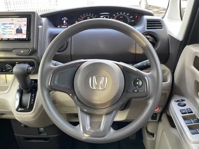 ホンダ Ｎ ＢＯＸ G 宮崎県 2020(令2)年 4.1万km プラチナホワイトパール 社外ナビ バックカメラ ワンセグTV 両側スライドドア LEDライト オートライト 純正アルミホイール 純正フロアマット CD/DVDチェンジャー プッシュスタート パワーステアリング パワーウィンド