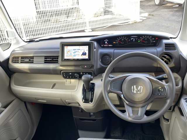 ホンダ Ｎ ＢＯＸ G 宮崎県 2020(令2)年 4.1万km プラチナホワイトパール 社外ナビ バックカメラ ワンセグTV 両側スライドドア LEDライト オートライト 純正アルミホイール 純正フロアマット CD/DVDチェンジャー プッシュスタート パワーステアリング パワーウィンド