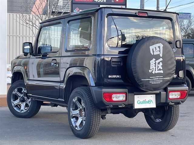 スズキ ジムニー XG 群馬県 2024(令6)年 0.4万km ブルーイッシュブラックパール3 ・４WD/・ワンオーナー/・衝突軽減ブレーキ/・純正オーディオ/　CD＆BT＆USB＆ラジオ/・ダウンヒルアシスト/・コーナーセンサー/・レーンキープアシスト/・オートライト/・背面タイヤ/・アイドリングストップ/・リモコンキー/・純正フロアマット/・スペアキー×１/・純正ホイール付き夏タイヤ16インチ