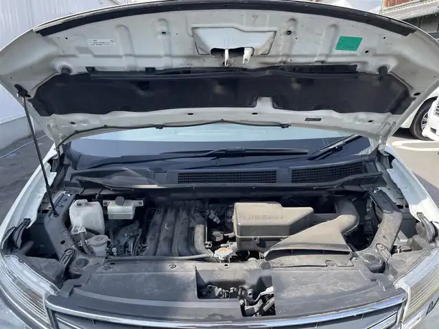 日産 セレナ ハイウェイS S HV Aセーフ 大阪府 2014(平26)年 9.4万km ブリリアントホワイトパール 純正ナビ/フルセグテレビ/全方位カメラ/アイドリングストップ/衝突軽減システム/横滑り防止/両側パワースライドドア/ETC/HID/ドアバイザー/寒冷地仕様/取説（車両・ナビ）/保証書/スペアスマートキー