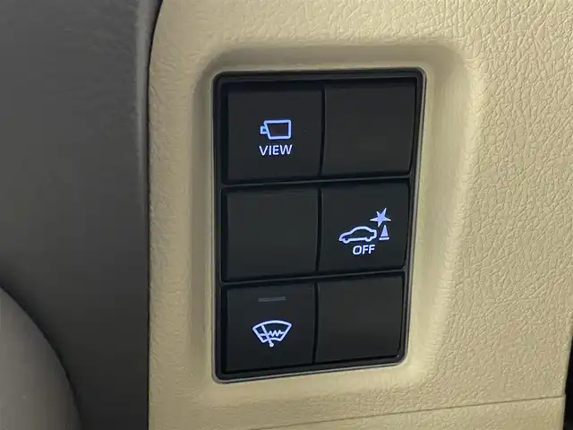 トヨタ ランドクルーザー プラド TX Lパッケージ 埼玉県 2023(令5)年 2.4万km ホワイトパールクリスタルシャイン 衝突軽減システム/ディズプレイオーディオ　ナビあり/全方位カメラ/サンルーフ/レーダークルーズコントロール/シートヒーター/エアシート/フルセグ/バックカメラ/パワーシート/コーナーセンサー/ルーフレール/ETC2.0/LEDヘッドライト/オートマチックハイビーム/ドライブレコーダー/ステアリングスイッチ/スマートキー/プッシュスタート