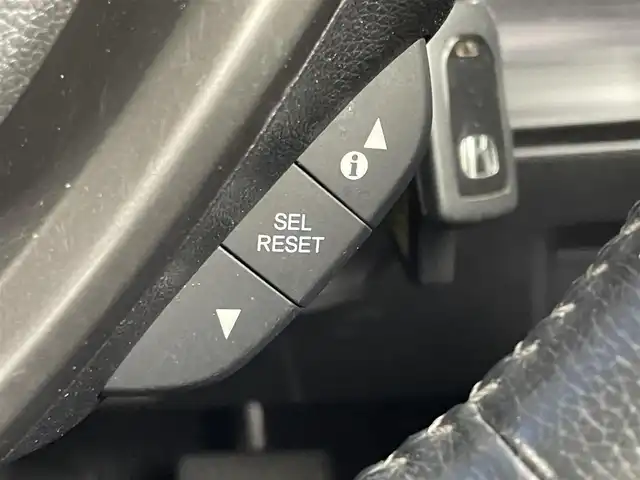 ホンダ ステップワゴン スパーダ クールスピリット 埼玉県 2016(平28)年 6.5万km ホワイトオーキッドパール 純正ナビ　フリップダウンモニター　バックカメラ　ビルトインＥＴＣ　両側パワースライドドア　アダクティブクルーズコントロール　シートヒーター　ＬＥＤ　ドラレコ　ハーフレザー　オートライト　スマートキー